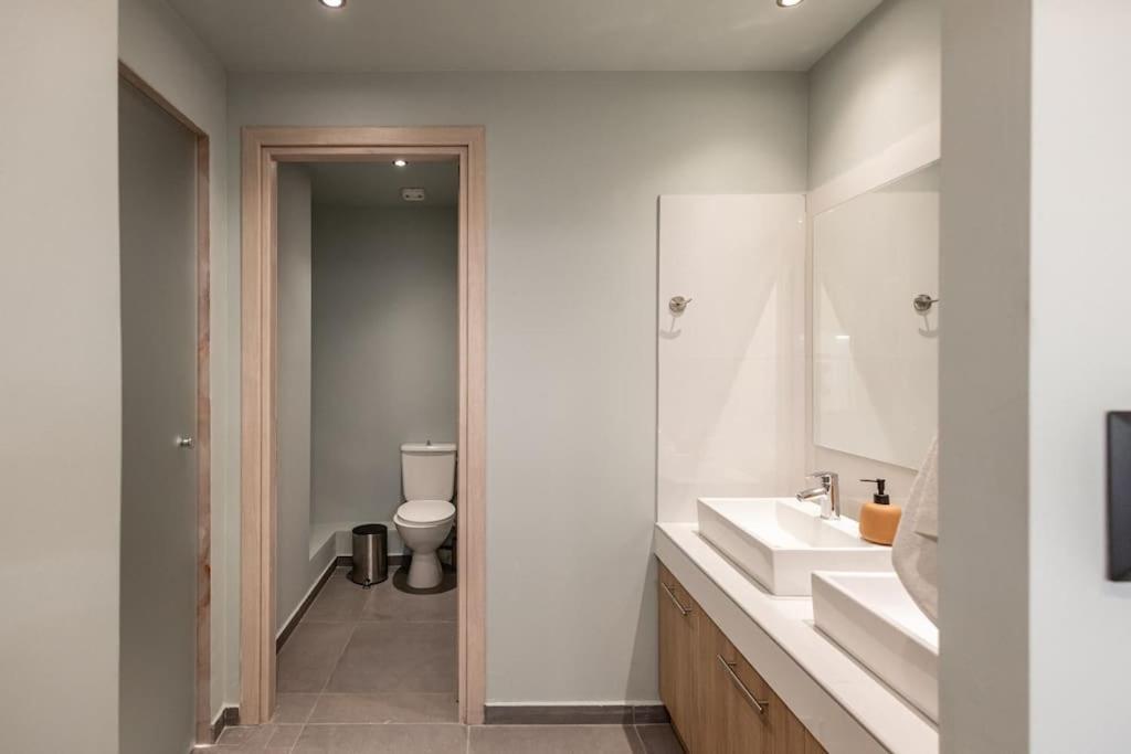 Smaragdi Luxury Jacuzzi Apartment Noho Premium Living Athen Exterior foto