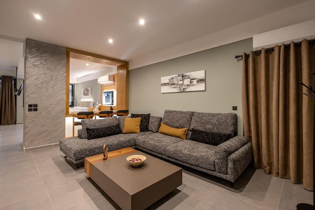 Smaragdi Luxury Jacuzzi Apartment Noho Premium Living Athen Exterior foto