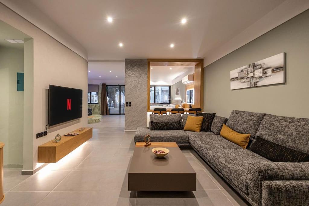 Smaragdi Luxury Jacuzzi Apartment Noho Premium Living Athen Exterior foto